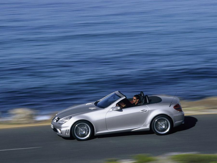  Mercedes-Benz SLK350 2005 года  (фото 16 из 103)